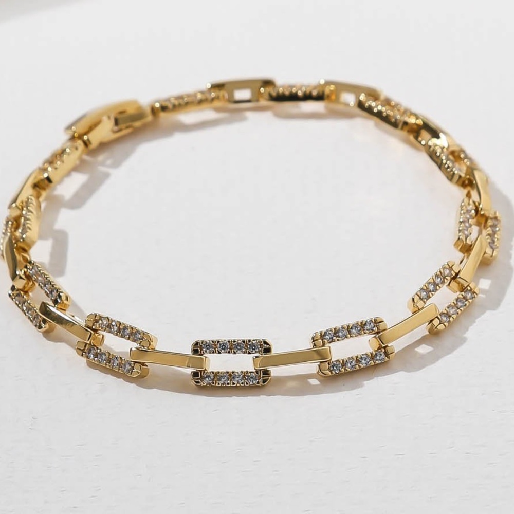 new vanessa mooney THE EMPIRE BRACELET